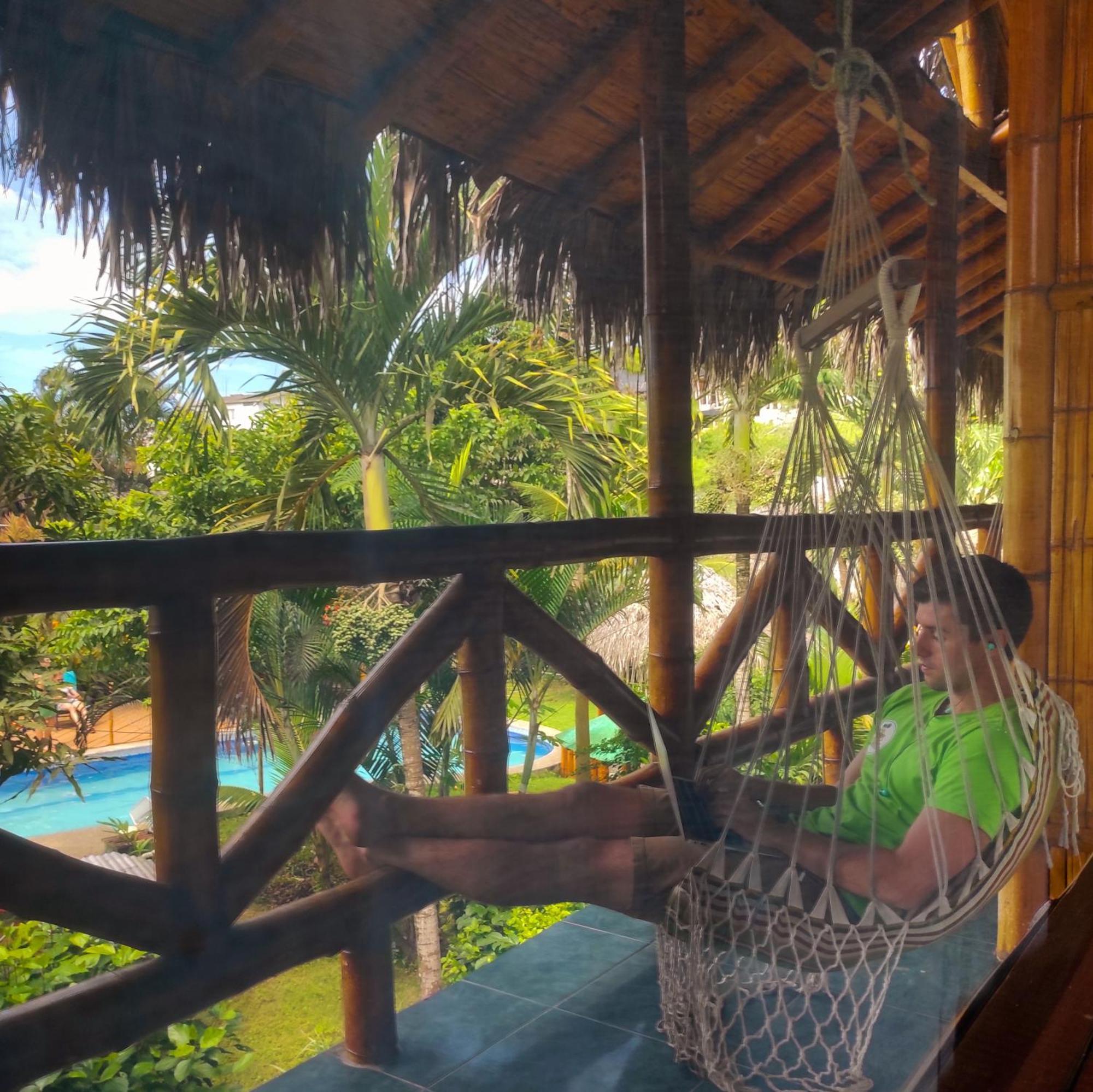Montanita Cabanas Экстерьер фото